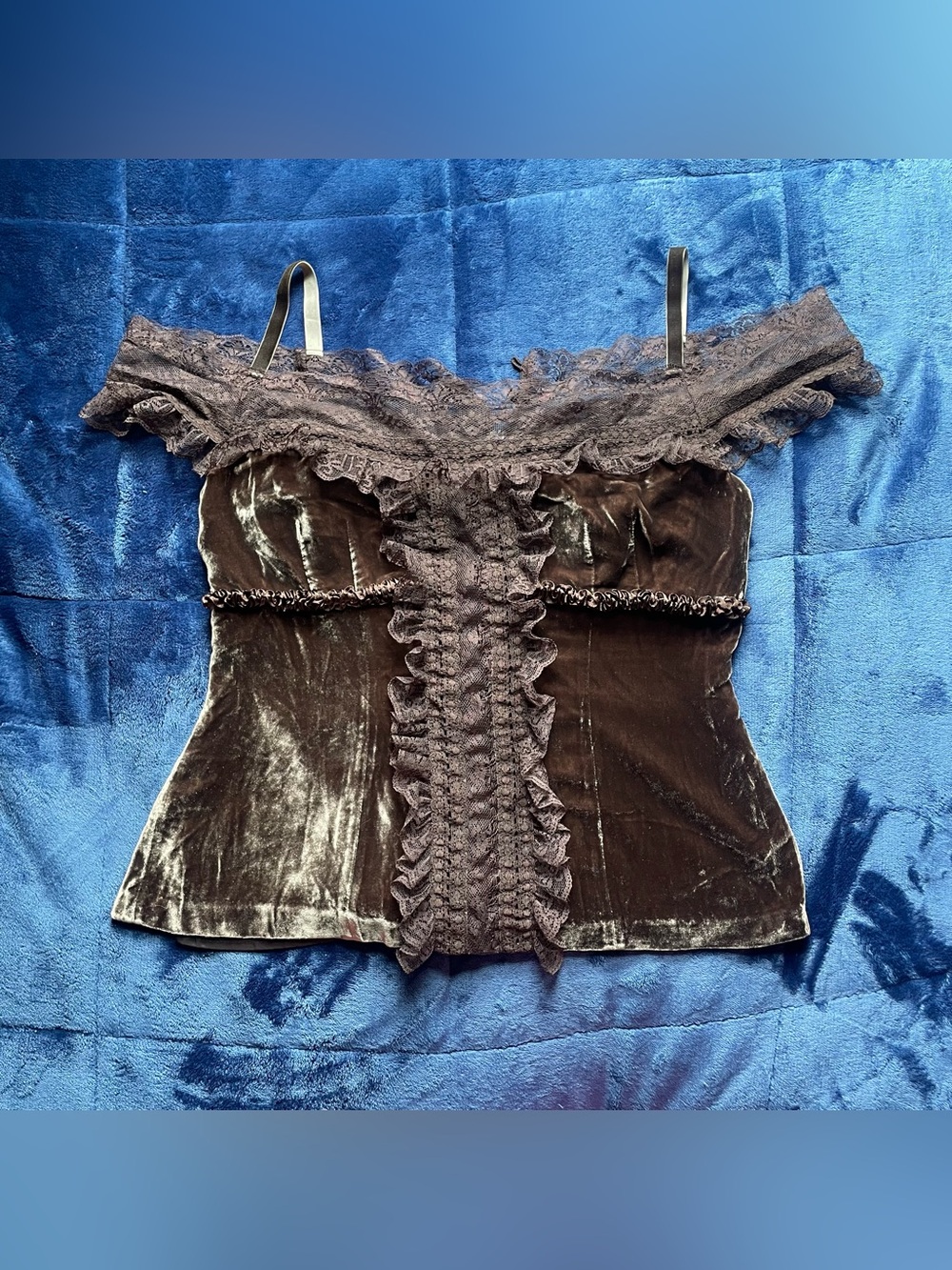 moda international beautiful velvet milkmaid top